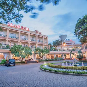 Grand **** Vung Tau